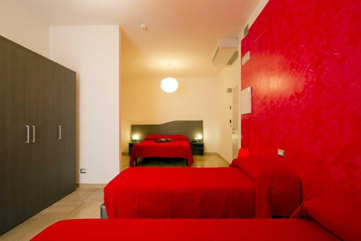 Hotel La Maestra Гроттамаре Номер фото